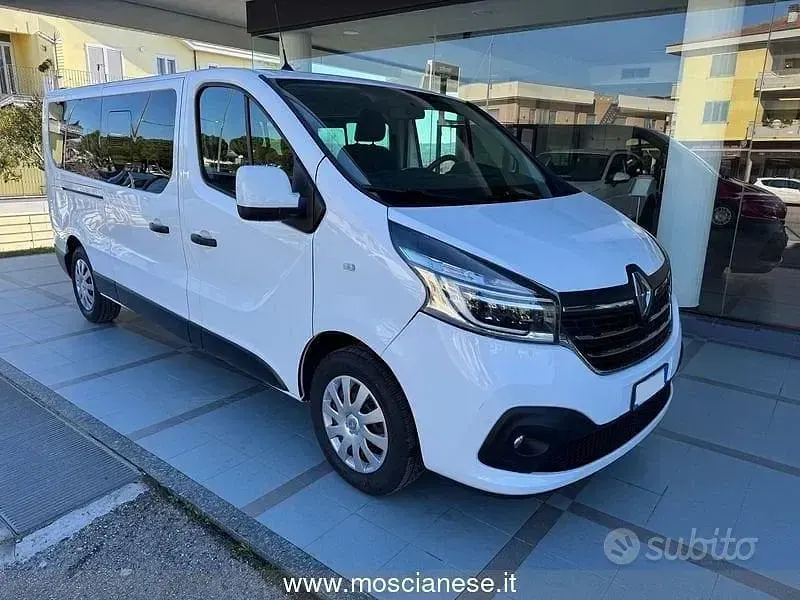 Usata Renault Trafic Zen 120 CV (88 kW) 2019 Bianco Monovolume