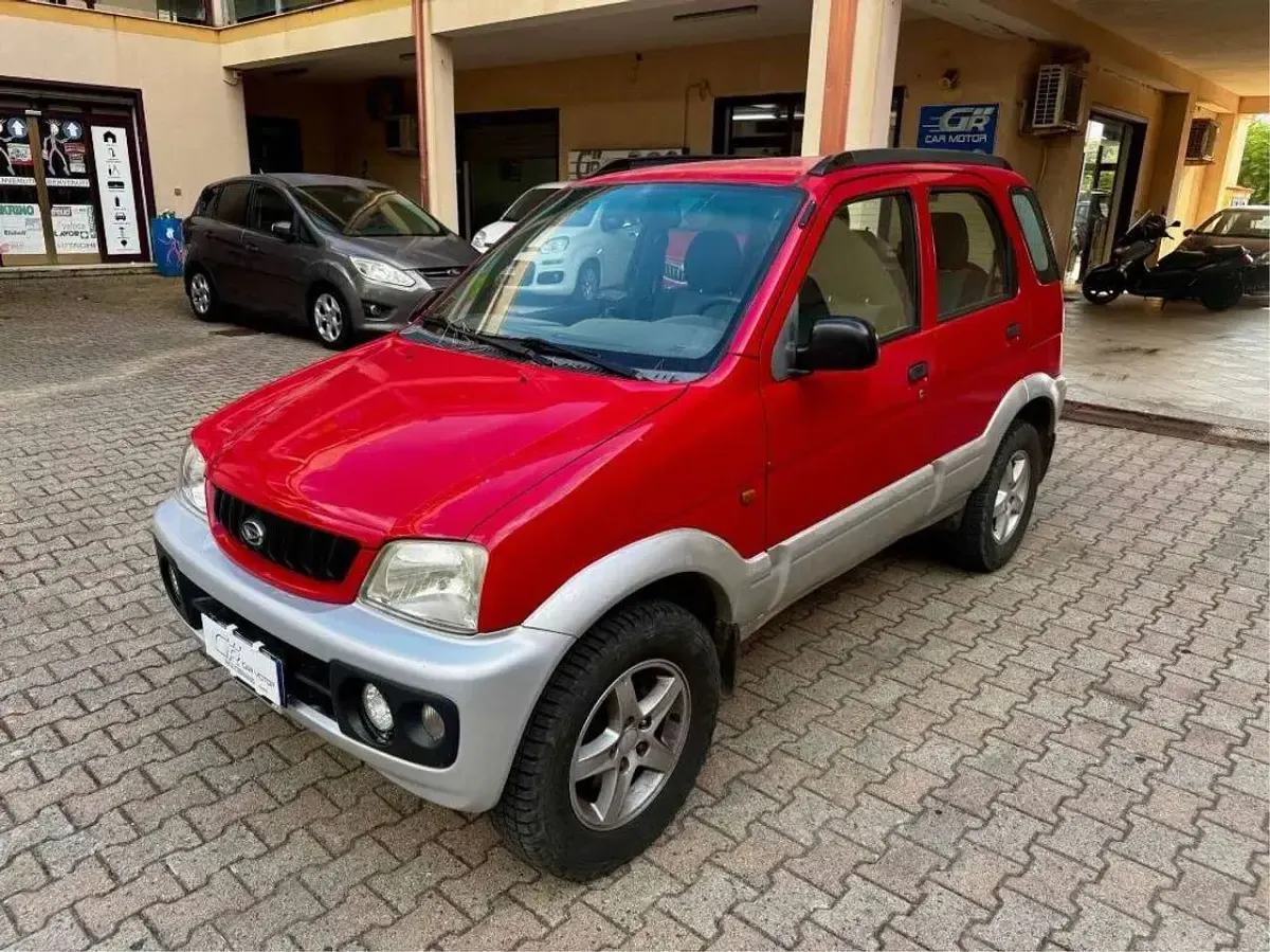 Usata Daihatsu Terios 86 CV (63 kW) 2003 Rosso SUV