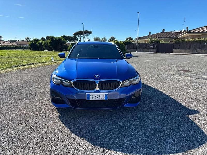 Usata BMW 320 M Sport 190 CV (139 kW) 2019 Blu/azzurro Station wagon