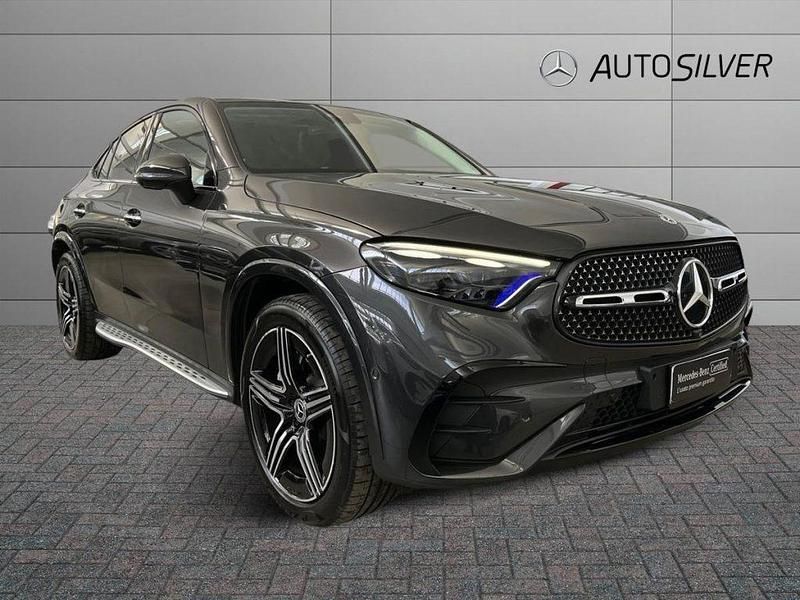 Antracite Usata 2024 Mercedes 300 AMG Line Premium Plus Coupé | 68.500 € (Molto cara) - Immagine 1/4