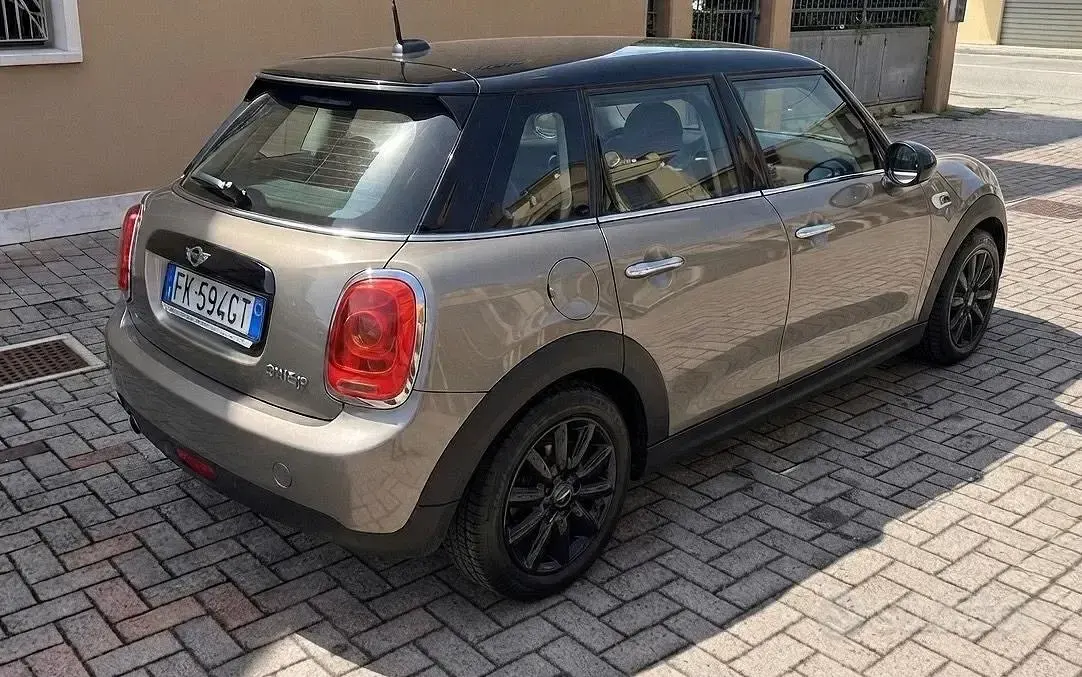 Usata Mini One D 95 CV (69 kW) 2017 Grigio Utilitaria