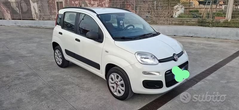 Usata Fiat Panda Pop 80 CV (58 kW) 2014 Bianco Utilitaria