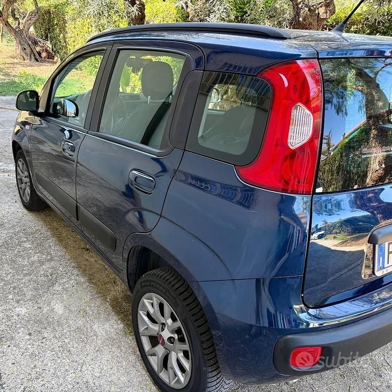 Usata Fiat Panda 109 CV (80 kW) 2018 Blu/azzurro Utilitaria
