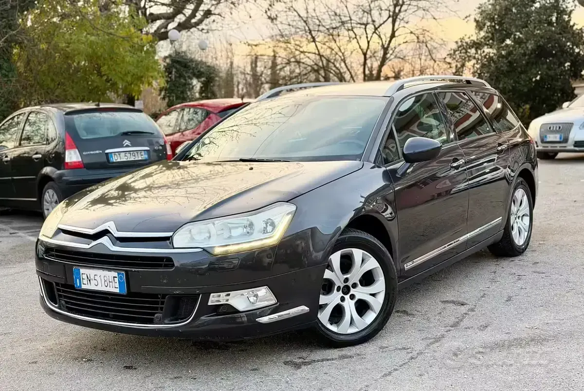 Usata Citroën C5 Seduction 114 CV (83 kW) 2012 Nero Station wagon
