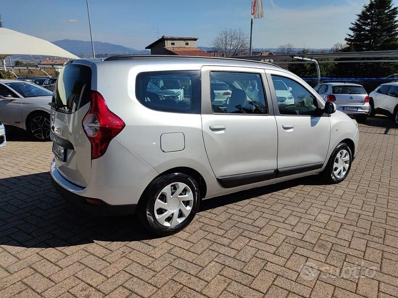 Usata Dacia Lodgy 95 CV (69 kW) 2014 Monovolume