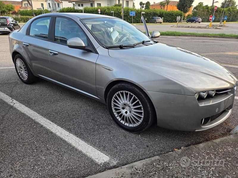 Usata Alfa Romeo 159 150 CV (110 kW) 2006 Berlina