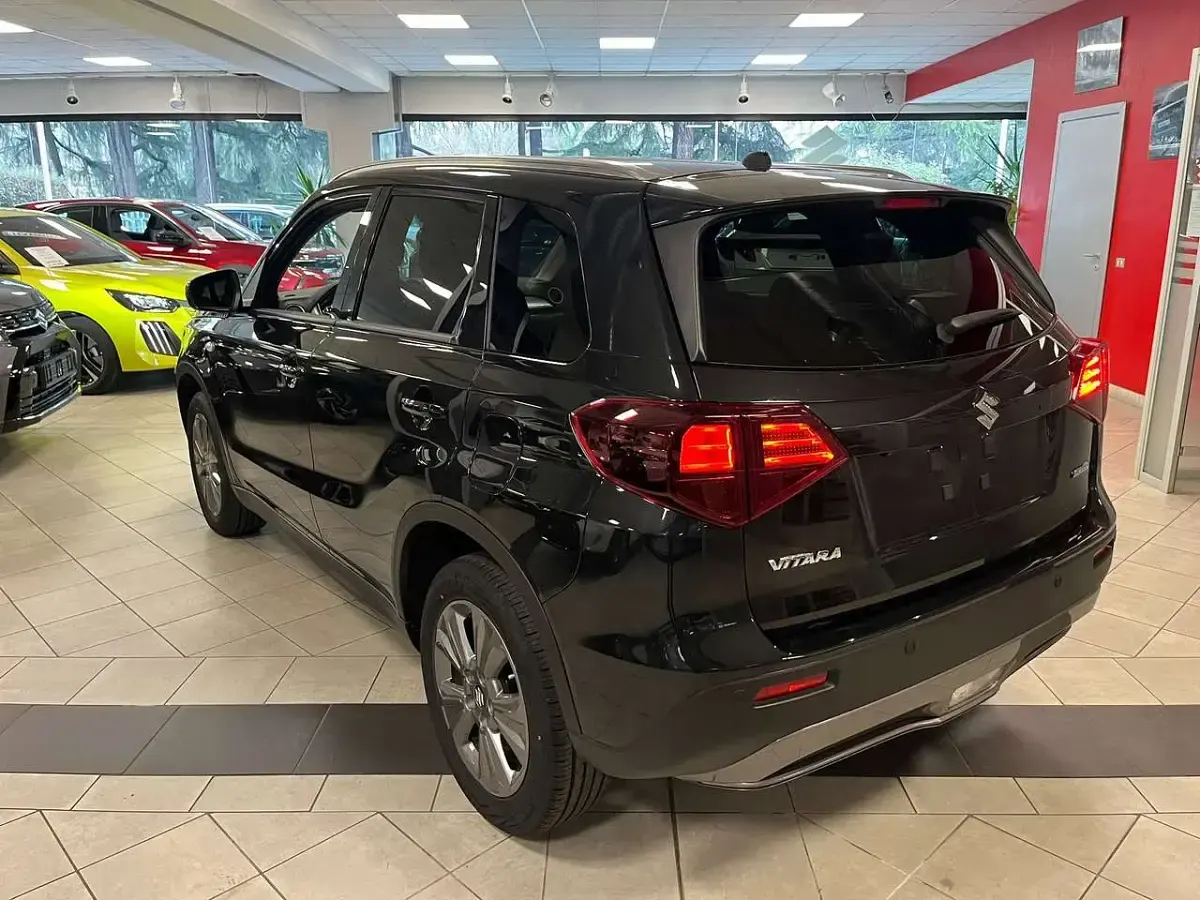 Nuova Suzuki Vitara Cool 110 CV (80 kW) 2026 Nero SUV