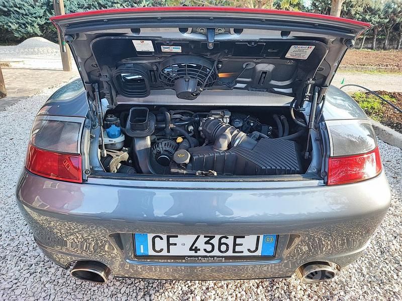 Usata Porsche 911 320 CV (235 kW) 2003 Grigio Coupé