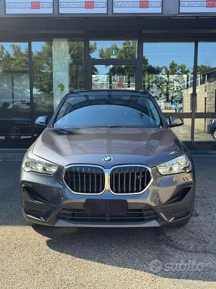 Usata BMW X1 190 CV (139 kW) 2021 Grigio SUV