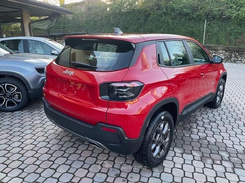 Nuova Jeep Avenger Longitude 110 CV (80 kW) 2026 Gray SUV