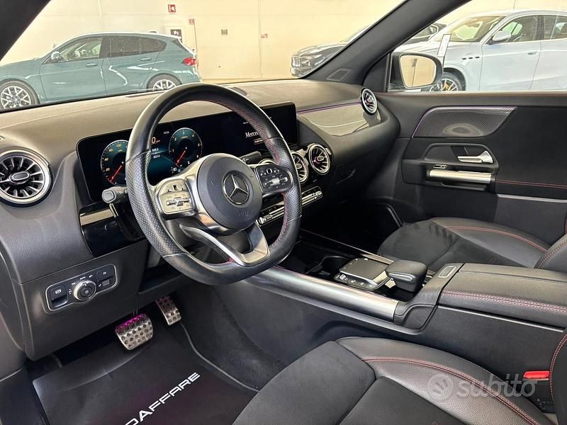 Usata Mercedes GLA180 Premium 116 CV (85 kW) 2022 Nero SUV