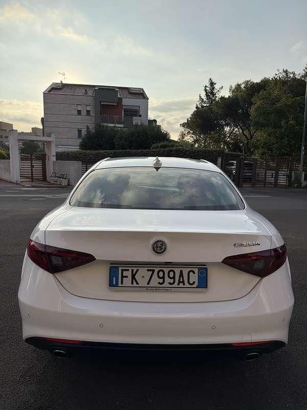 Usata Alfa Romeo Giulia Executive 179 CV (131 kW) 2018 Berlina