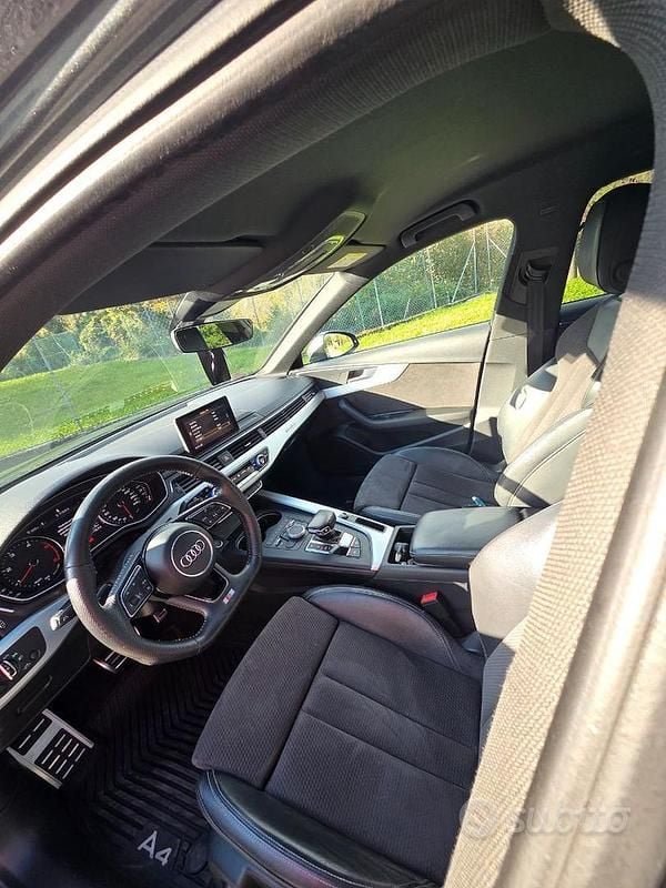 Usata Audi A4 Sport 190 CV (139 kW) 2017 Grigio Station wagon