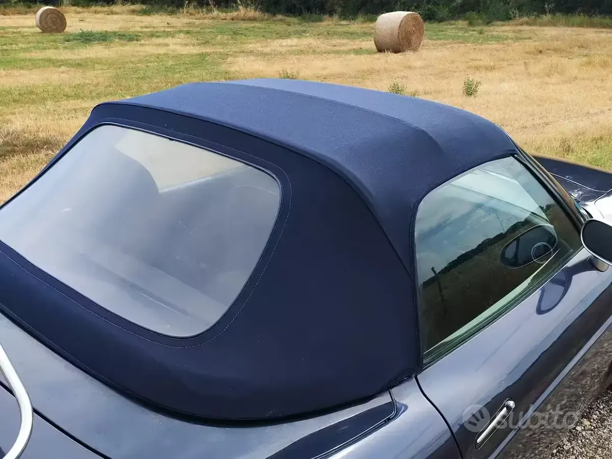 Usata Fiat Barchetta 131 CV (96 kW) 2004 Bluazzurro Cabrio