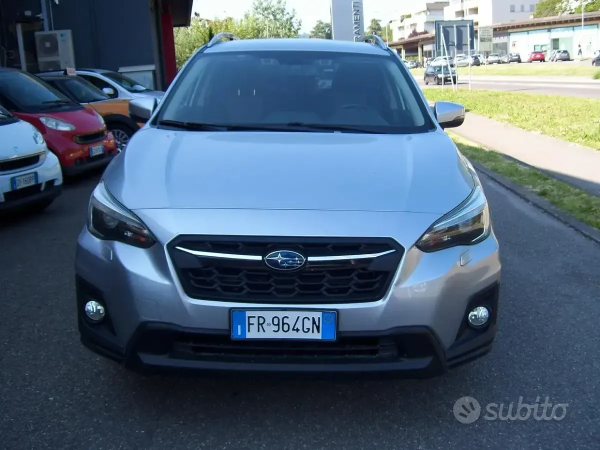 Usata Subaru XV Premium 156 CV (114 kW) 2018 Grigio SUV