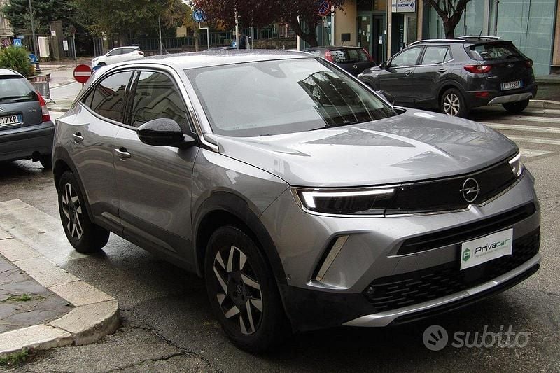 Usata Opel Mokka Edition 130 CV (95 kW) 2022 Grigio SUV