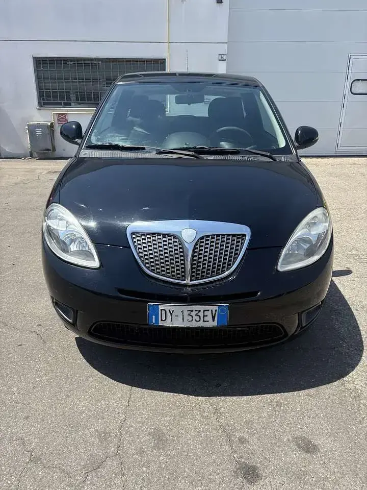 Usata Lancia Ypsilon 77 CV (56 kW) 2010 Other Utilitaria