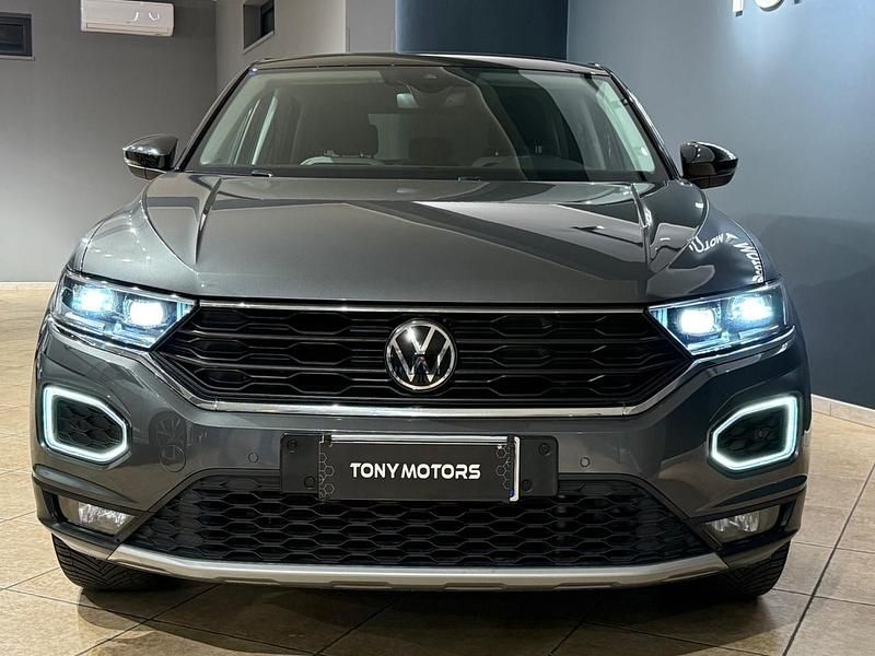 Usata VW T-Roc R-line 150 CV (110 kW) 2022 Bianco SUV