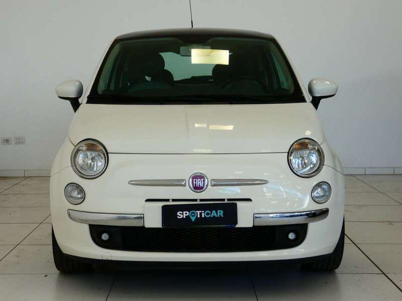 Usata Fiat 500 Lounge 69 CV (50 kW) 2009 Bianco Utilitaria