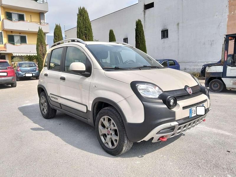 Usata Fiat Panda Cross Cross 95 CV (69 kW) 2015 Beige Utilitaria
