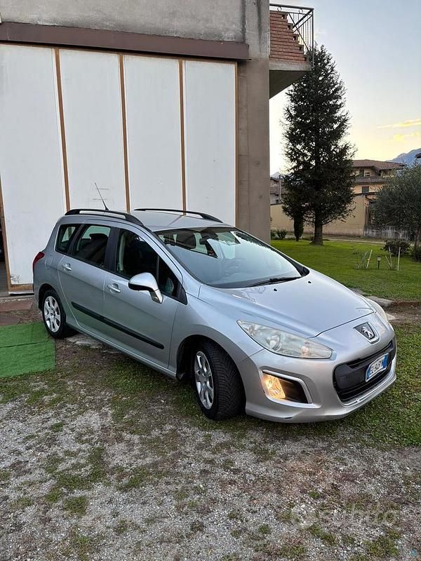 Usata Peugeot 308 SW 2012 Grigio Station wagon