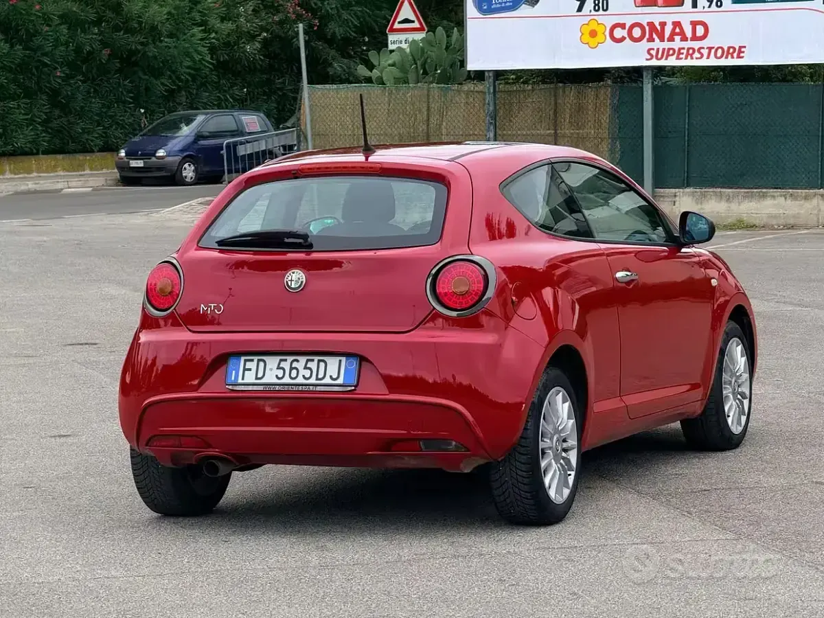 Usata Alfa Romeo MiTo 77 CV (56 kW) 2016 Rosso Utilitaria