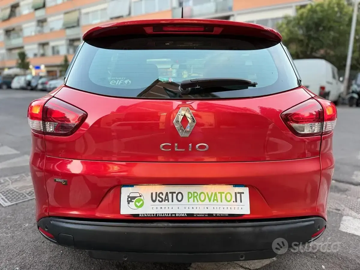 Usata Renault Clio 73 CV (53 kW) 2017 Rosso Station wagon