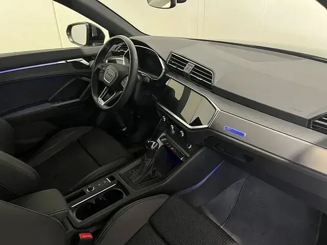 Usata Audi Q3 S-Line 150 CV (110 kW) 2025 Grigio daytona perlato SUV