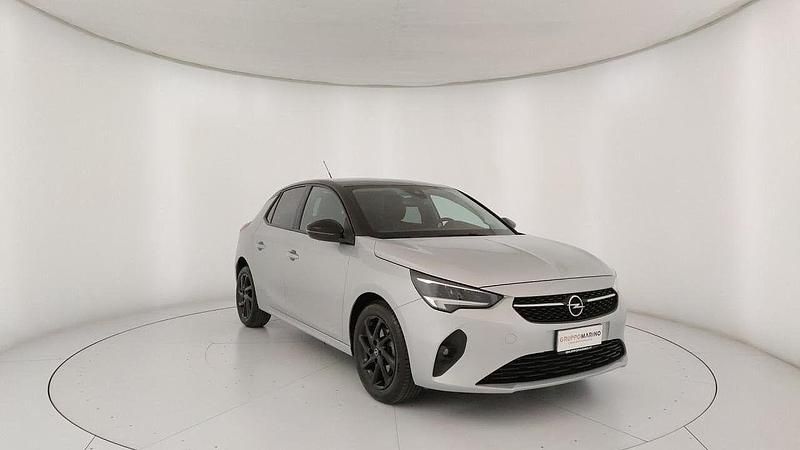 Usata Opel Corsa Design & Tech 101 CV (74 kW) 2022 Grigio Utilitaria