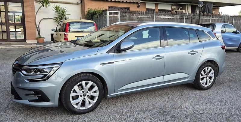 Usata Renault Mégane GrandTour Business 116 CV (85 kW) 2021 Blu/azzurro Station wagon