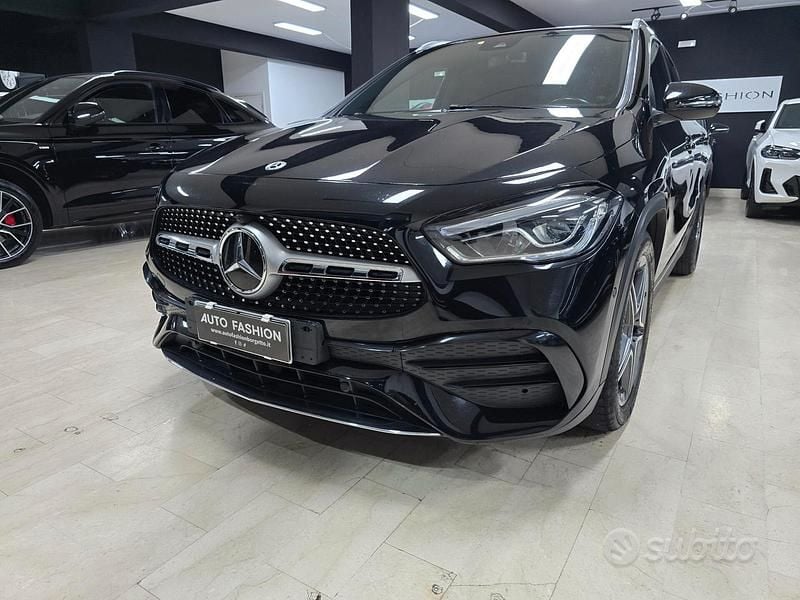 Usata Mercedes GLA200 Premium 149 CV (109 kW) 2021 Nero SUV
