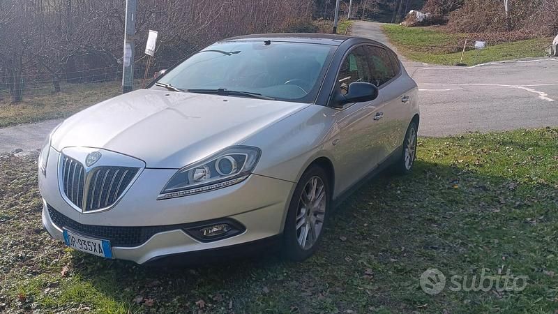 Grigio Usata 2008 Lancia Delta Due volumi | 3900 € (Ottimo prezzo) - Immagine 1/4