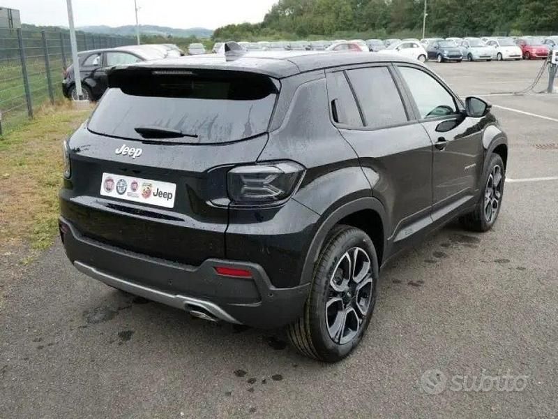 Usata Jeep Avenger Summit 101 CV (74 kW) 2024 Nero SUV
