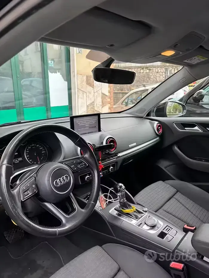 Usata Audi A3 Ambiente 110 CV (80 kW) 2017 Nero Berlina