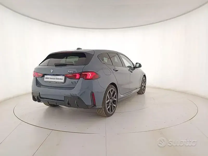 Usata BMW 118 M Sport 150 CV (110 kW) 2025 Grigio Utilitaria