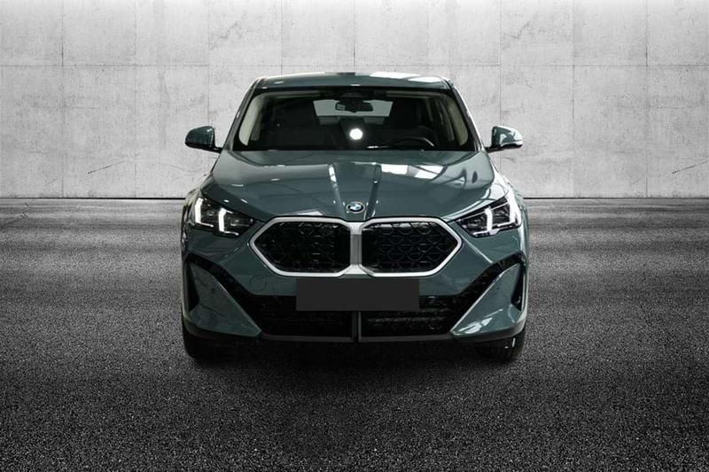 Usata BMW X2 150 CV (110 kW) 2024 Verde SUV