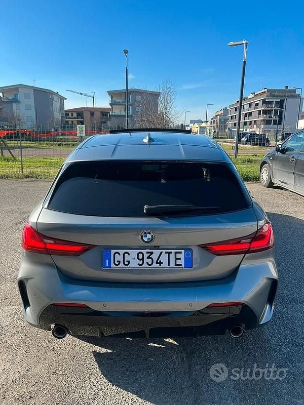 Usata BMW 118 M Sport 150 CV (110 kW) 2022 Grigio Utilitaria
