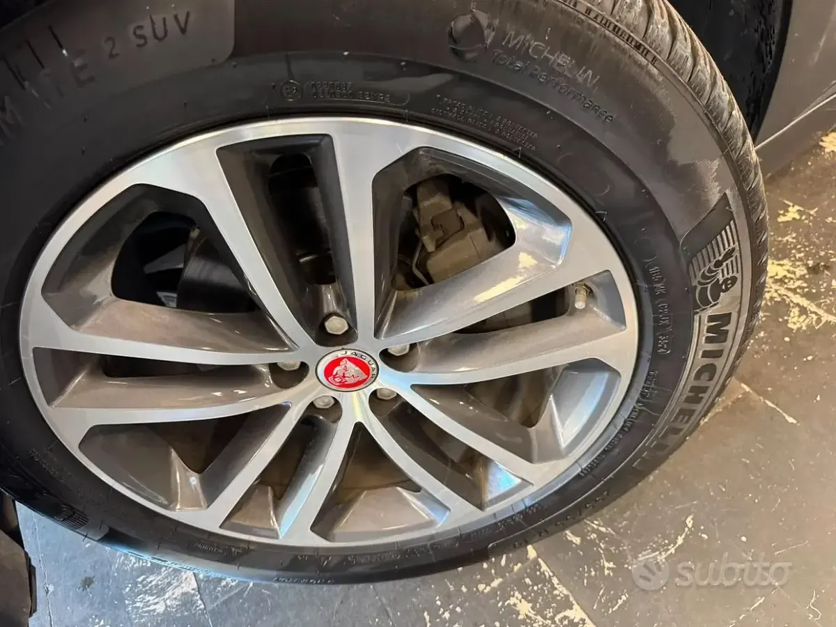 Usata Jaguar F-Pace R-Sport 250 CV (183 kW) 2018 Other SUV