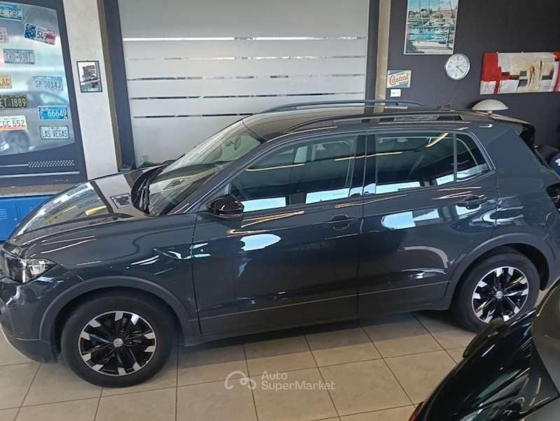 Usata VW T-Cross Style 95 CV (69 kW) 2019 Grigio SUV