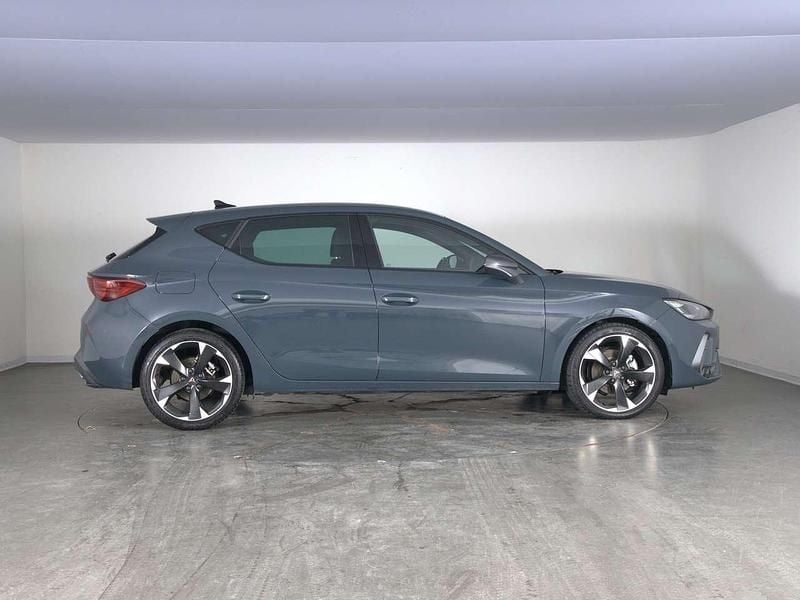 Usata Cupra Leon 150 CV (110 kW) 2024 Fiord blue Berlina