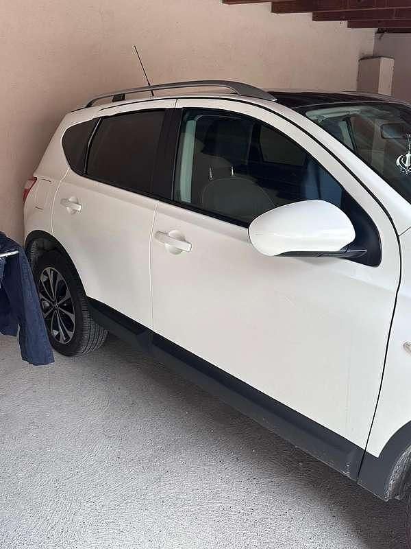 Usata Nissan Qashqai N-TEC 150 CV (110 kW) 2012 SUV