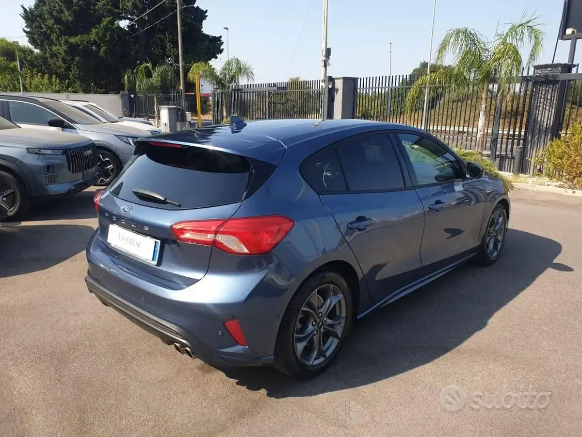 Usata Ford Focus ST 120 CV (88 kW) 2020 Berlina