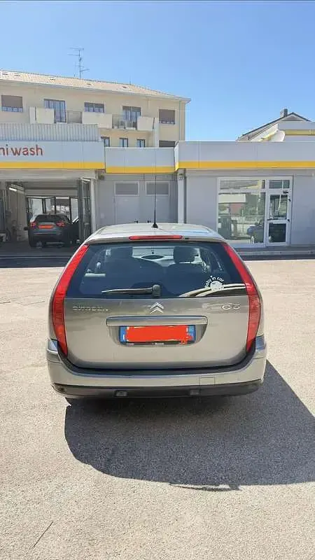 Usata Citroën C5 Exclusive 133 CV (97 kW) 2005 Station wagon