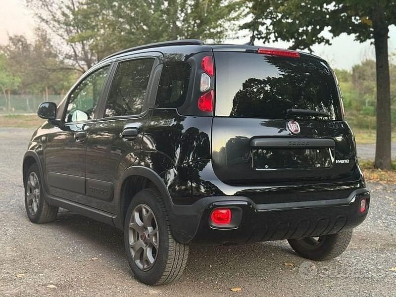Occasion Fiat Panda Cross Cross 70 ch (51 kW) 2022 Noir Citadine