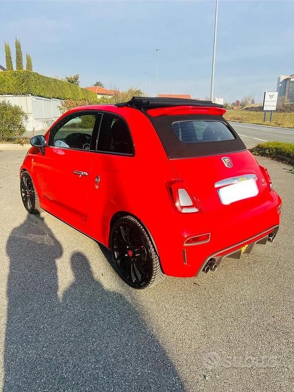 Usata Abarth 595C Competizione 180 CV (132 kW) 2019 Rosso Cabrio
