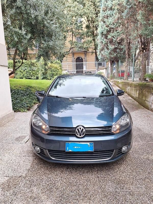 Usata VW Golf VI Trendline 105 CV (77 kW) 2011 Blu Utilitaria