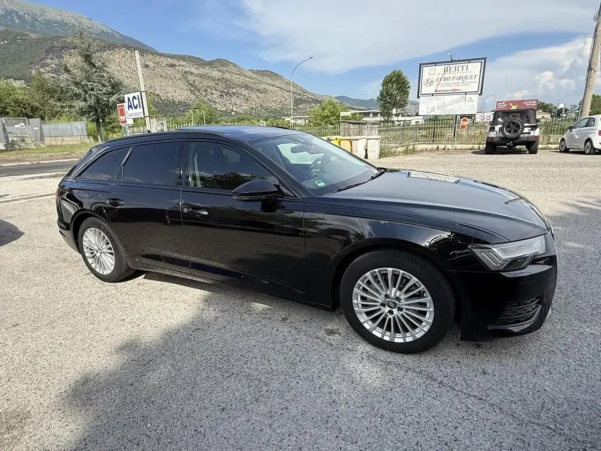 Usata Audi A6 Ambiente 204 CV (150 kW) 2020 Nero Station wagon