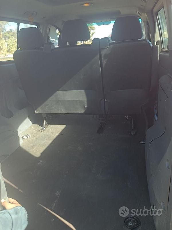 Usata Mercedes Vito 2006 Grigio Furgone