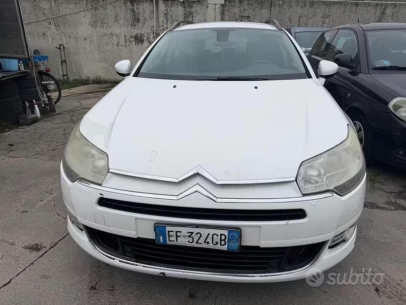 Usata Citroën C5 Exclusive 140 CV (102 kW) 2011 Bianco Station wagon