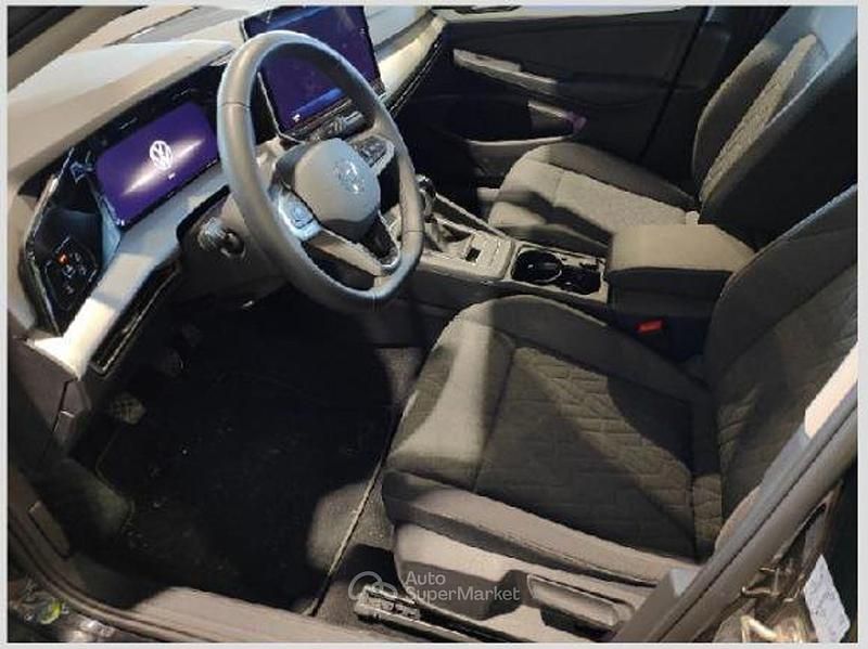 Usata VW Golf VIII Life 116 CV (85 kW) 2025 Nero Berlina